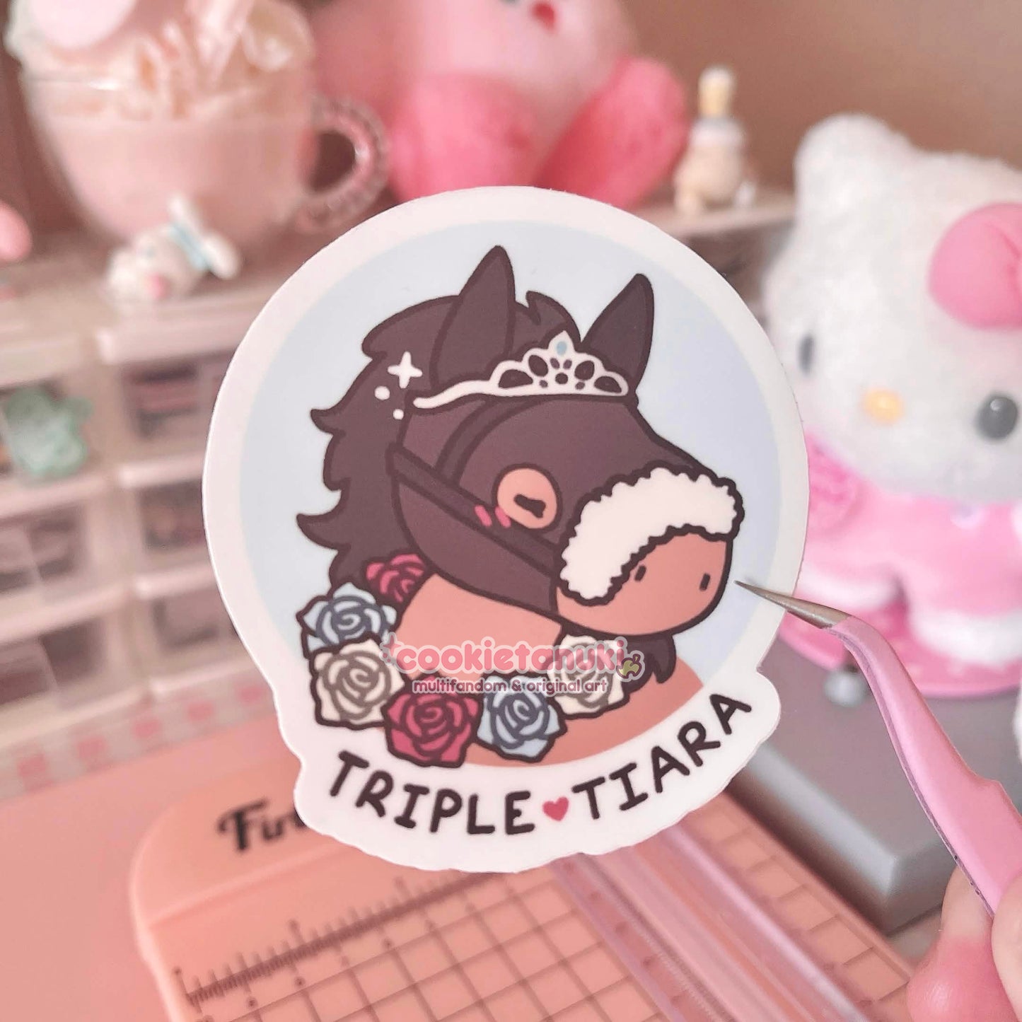 Almond Eye Triple Tiara Sticker